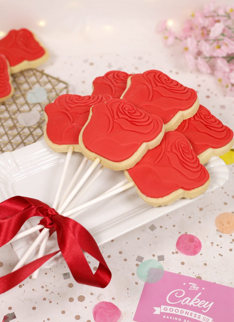 Rose Bouquet Iced Biscuits - Cakey Goodness